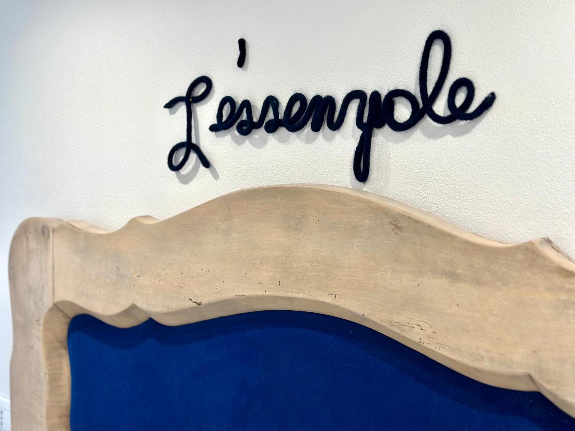 L Essenziale A *